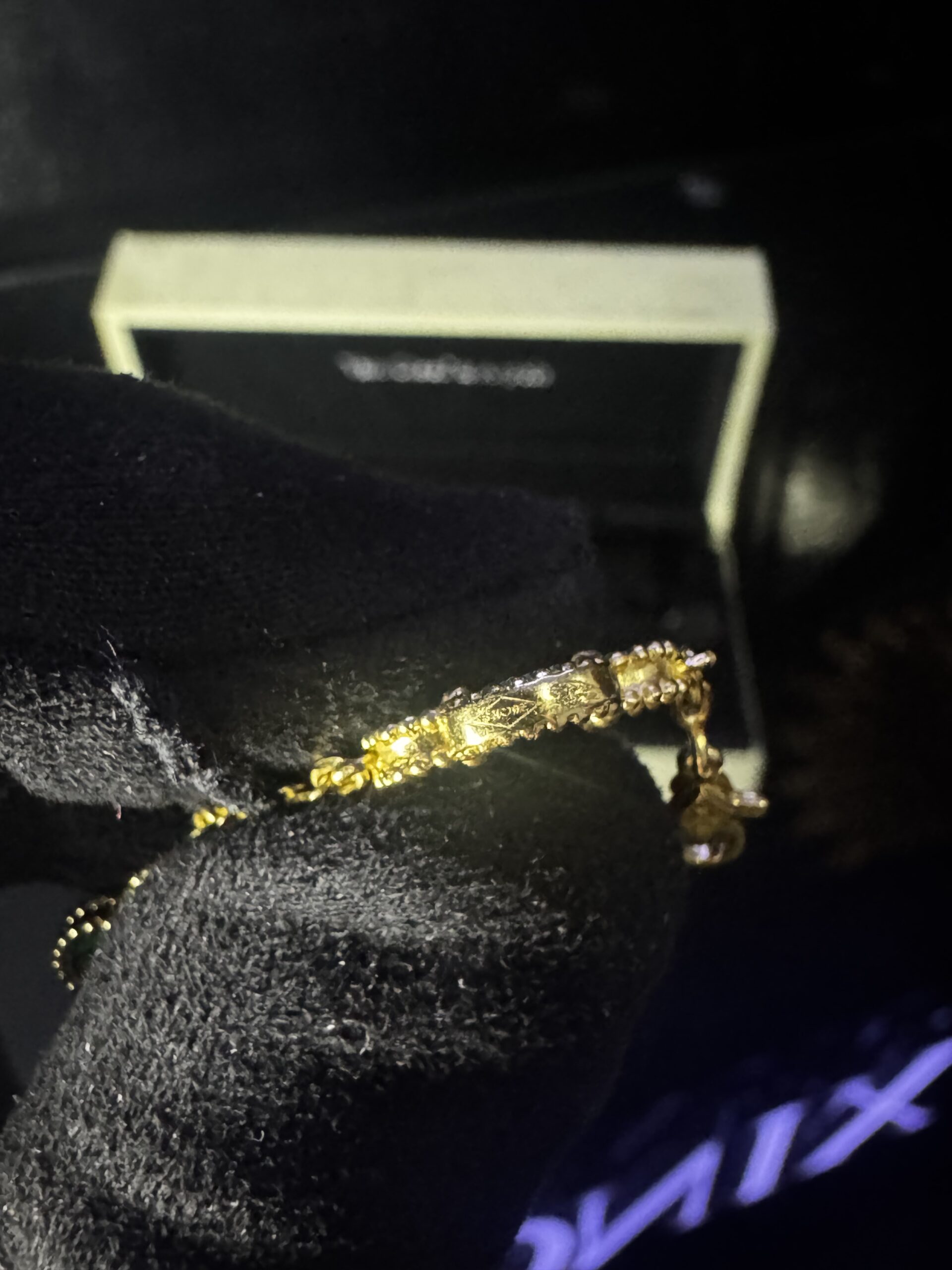 Pulsera VCA Malaquita Natural - Image 4